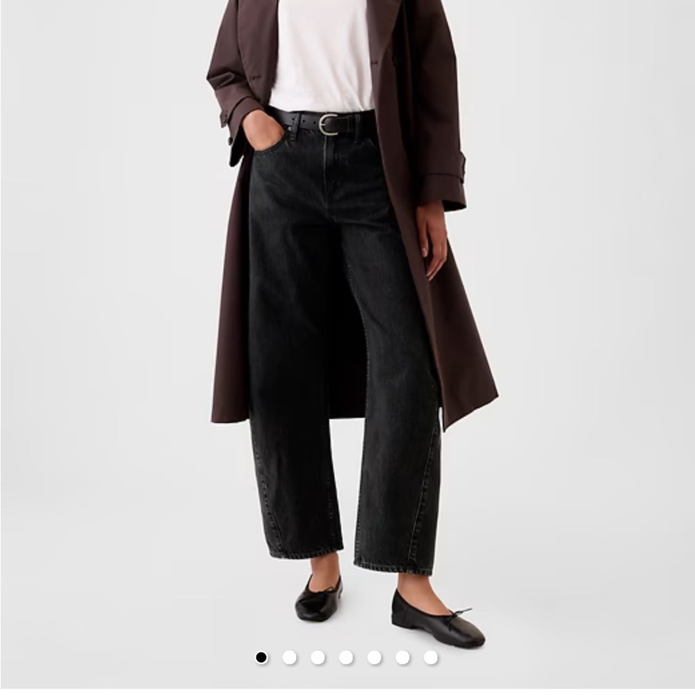 Gap High Rise Barrel Jeans